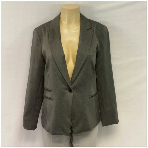 ATTENTION, Fully Lined, Gray Blazer size 12 - Picture 3 of 8